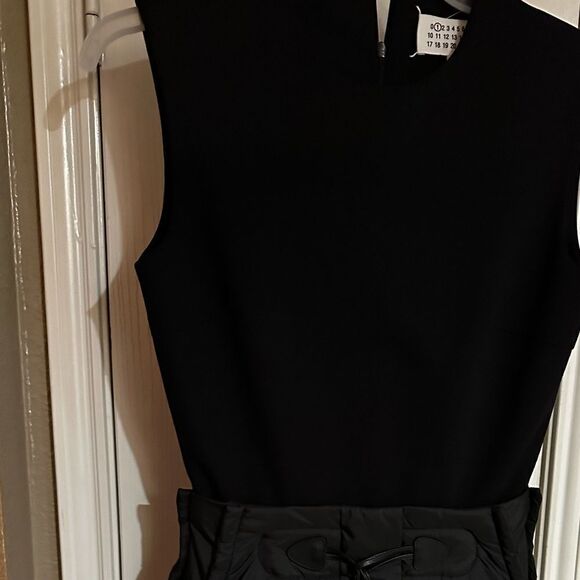 MAISON Margiela Paris Switching sleeveless docking Puffer Couture Dress Blk
NWT - Picture 17 of 17